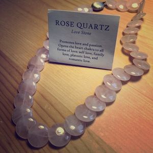 100% rose quartz necklace w/ sterling silver clasp